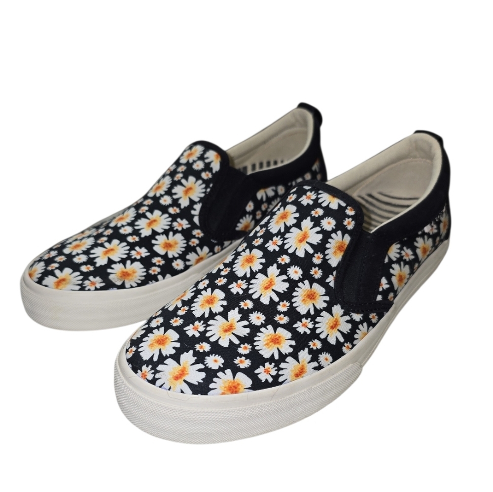 Taos Black Daisy Rubber Sole Slip-on Sneakers 7.5 Canvas Removable Footbed - Picture 3 of 8